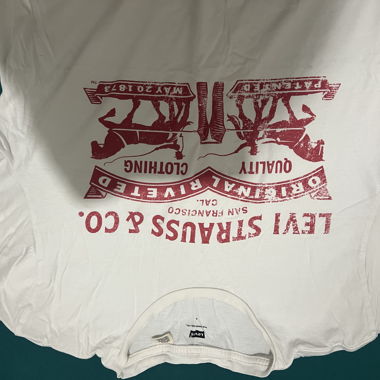 T-shirt Lewis
