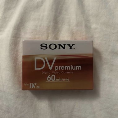 3 Sony mini DV Premium Cassette