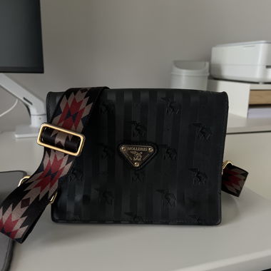 Mollerus Crossbody Bag