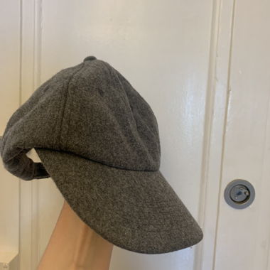 Casquette laine grise