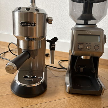 Kaffeemaschine & Kaffeemühle