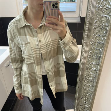 Schönes Flannell-Hemd Gr. XS, 100% Baumwolle