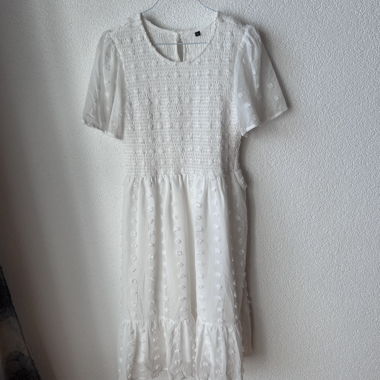 Weisses Kleid