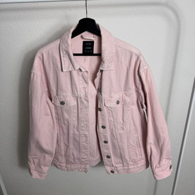 Veste en jean rose Bershka
