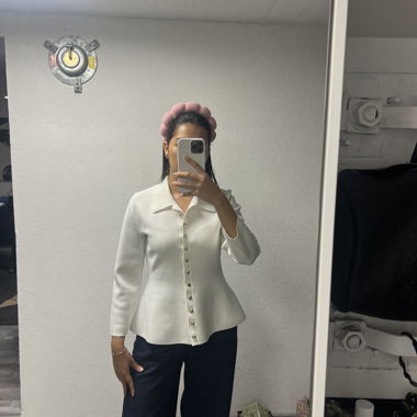 Top bianco aderente 