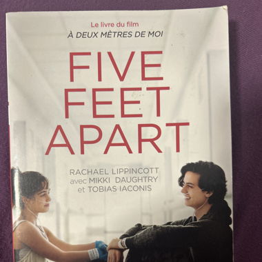 Five Feet Apart-livre