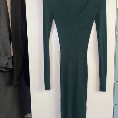 Enges knielanges kleid