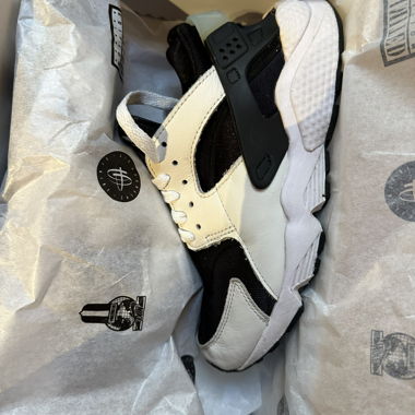 Nike Air Huarache size 36