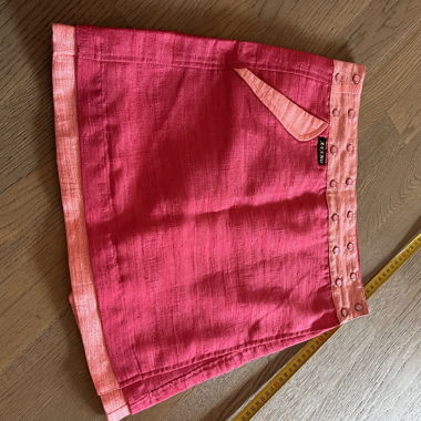 Pink skirt with studs flexible size