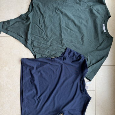 2 top da donna in verde scuro & blu scuro