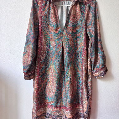 Blusenkleid