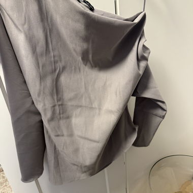 Zara sweater (ayez la vision) 