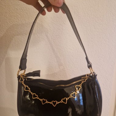 Schwarze Handtasche