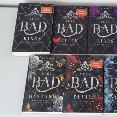 9 Books: Very bad kings/very bad