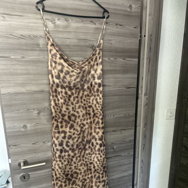 ROBE motif léopard 