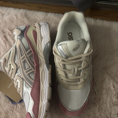 ASICS