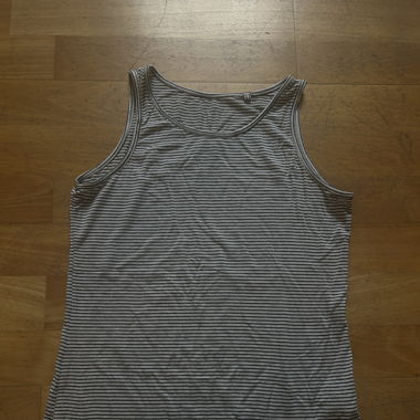 Black & white striped tank top