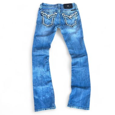 Jeans in denim a zampa Miss Me Y2K con stampa sul retro azzurro