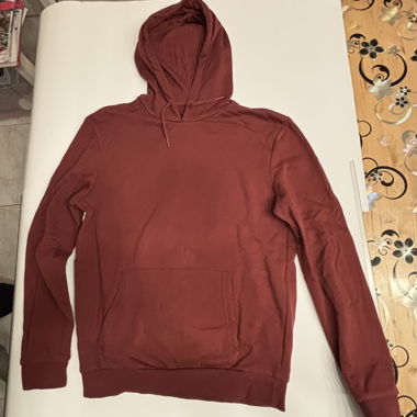 Rotbrauner Hoodie