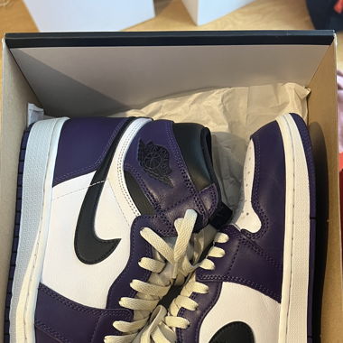 Air Jordan 1 High Court Purple Grösse 44