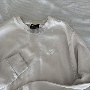 Pull Nike 