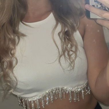 Weisses Crop Top mit Strass
