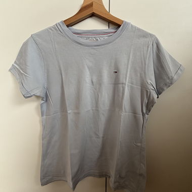 T-shirt bleu clair avec logo