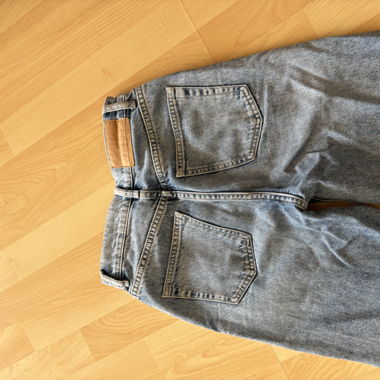 wide leg jeans / high waist