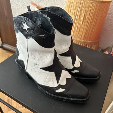Stivaletti cowboy stella Pull&Bear