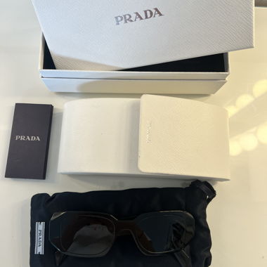 Prada Sonnenbrille