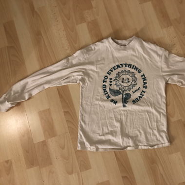 2 t-shirts