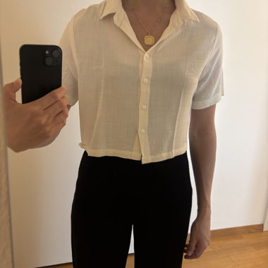 Leichte Hemdbluse kurz in weiss