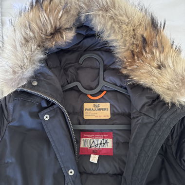 Parajumpers Winterjacke mit Fellkapuze