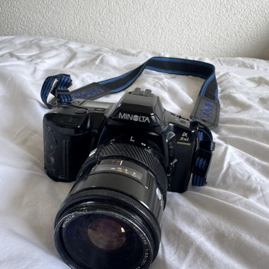 Analog film camera