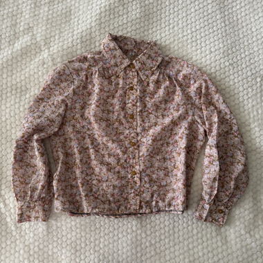 Vintage blouse with floral print