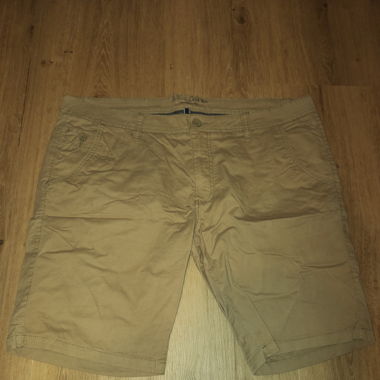 Kurze Hosen beige