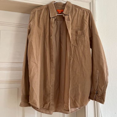 Brown shirt