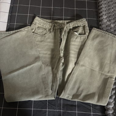 Grün-Graue Damenjeans