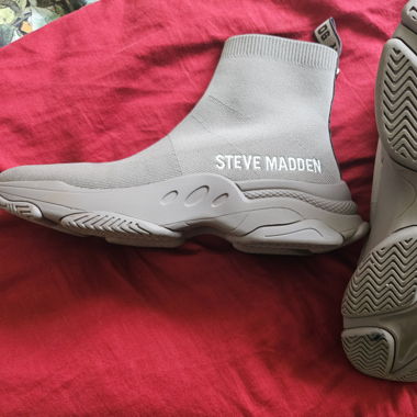 Steve Madden Sneaker