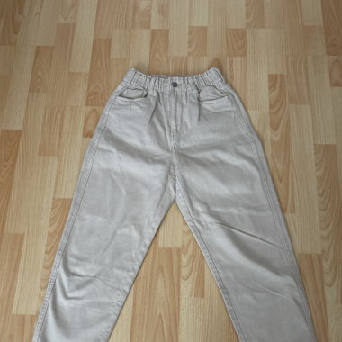 Beige Hose