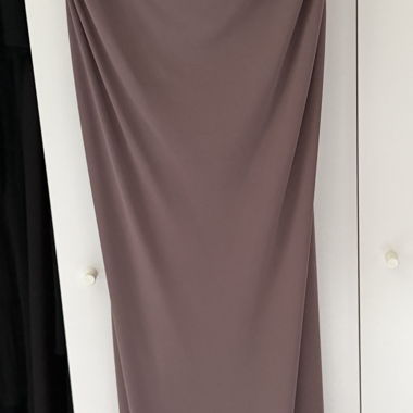 Braunes Kleid