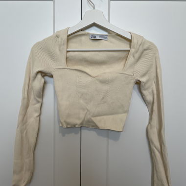 Maglione / crop top crema