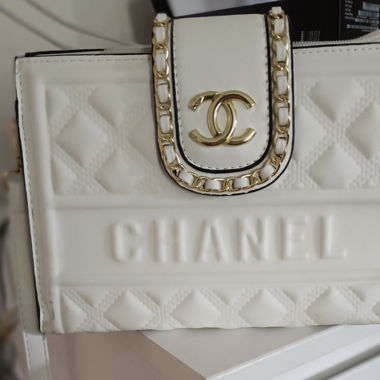 neue Tasche zu verkaufen