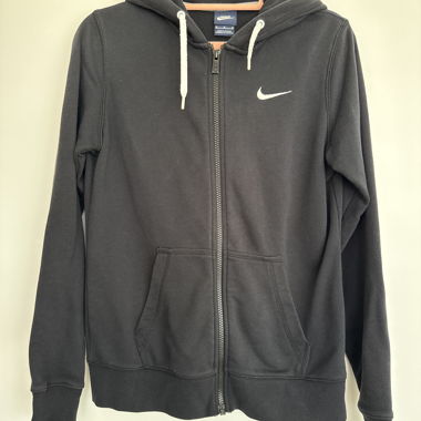 Giacca con cappuccio Nike nera