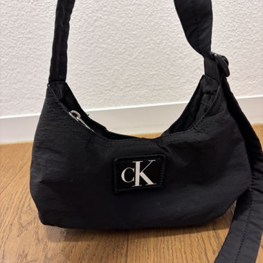 Borsa a spalla Calvin Klein