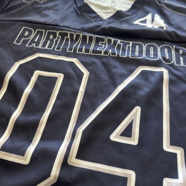 Varsity Tee Partynextdoor 