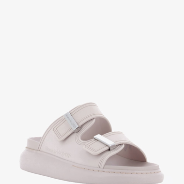 Zoccoli/ Mule ibride in PVC di ALEXANDER MCQUEEN. UE36