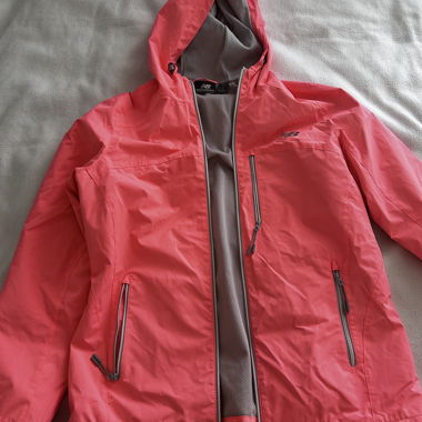 Veste extérieure rose New Balance pour dames, taille M