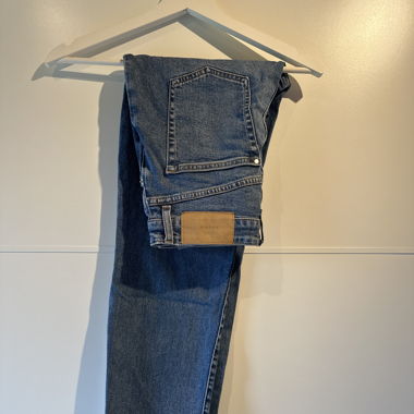 Momjeans