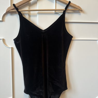 Body in velluto nero River Island Taglia S